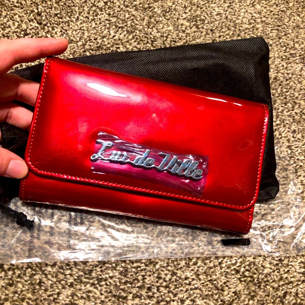 Brand new retro red Lux de Ville wallet! 🍒 ❤️